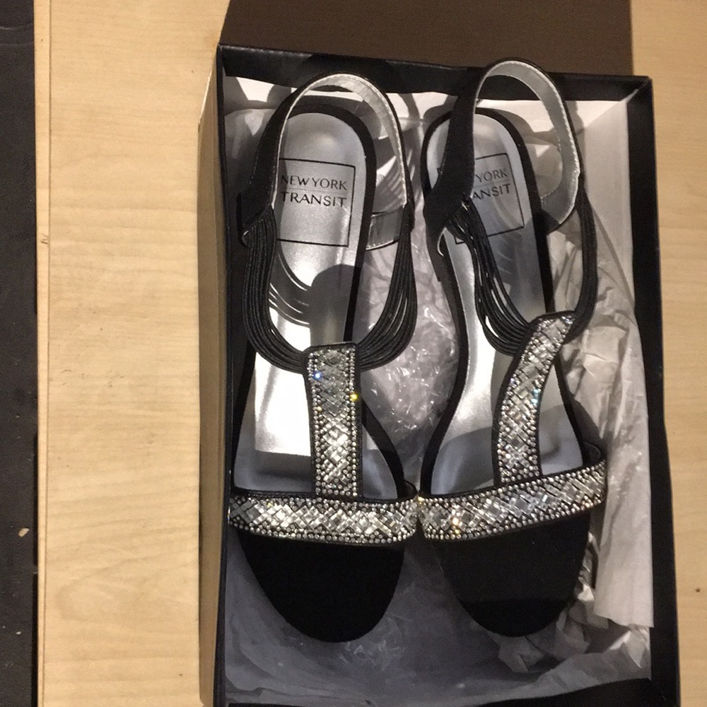 Strapped wedge sandals
